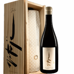 Bouteille de saké artisanal français Wintoji Cuvée Gastronomique élevée en fût de Sauternes, édition premium